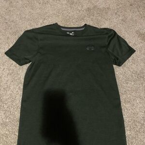 Underarmour med men’s shirt